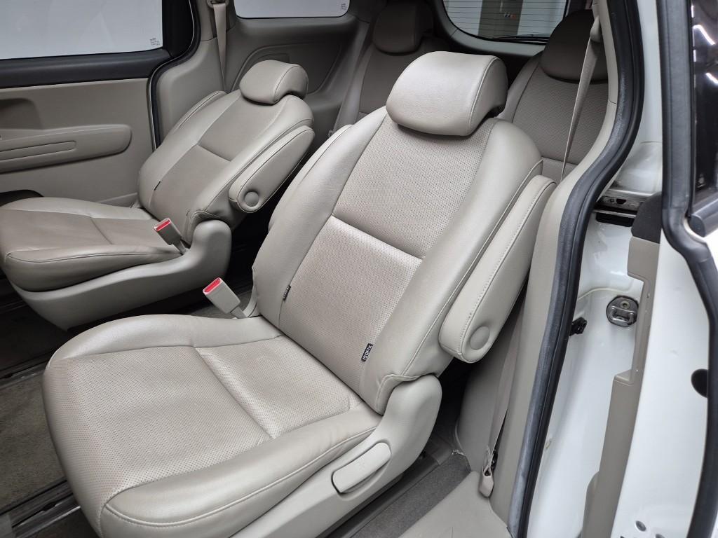 KIA Carnival 2015 Blanco - Importación desde Corea - HF Imports Iquique - Foto 16