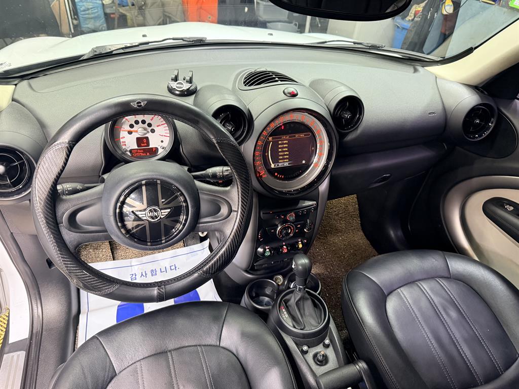 Mini Countryman - Vista 6