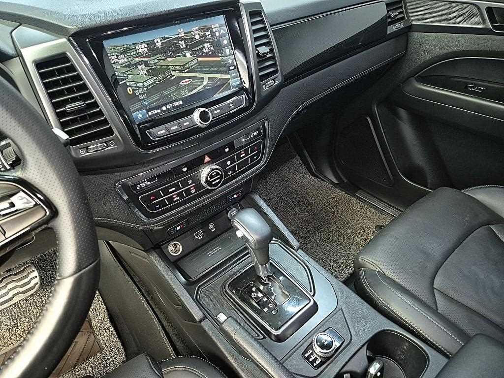 Ssangyong Rexton - Vista 10