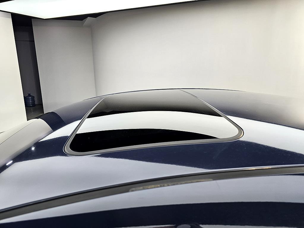 HYUNDAI Avante - Vista 12