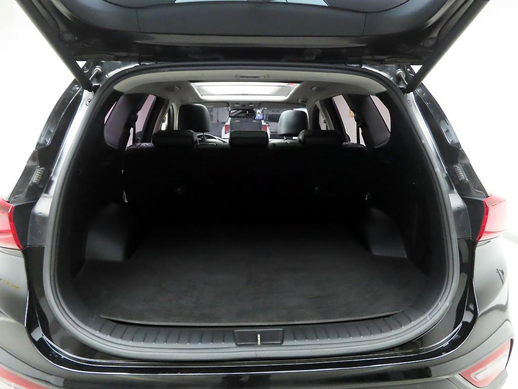 HYUNDAI Santa Fe - Vista 5