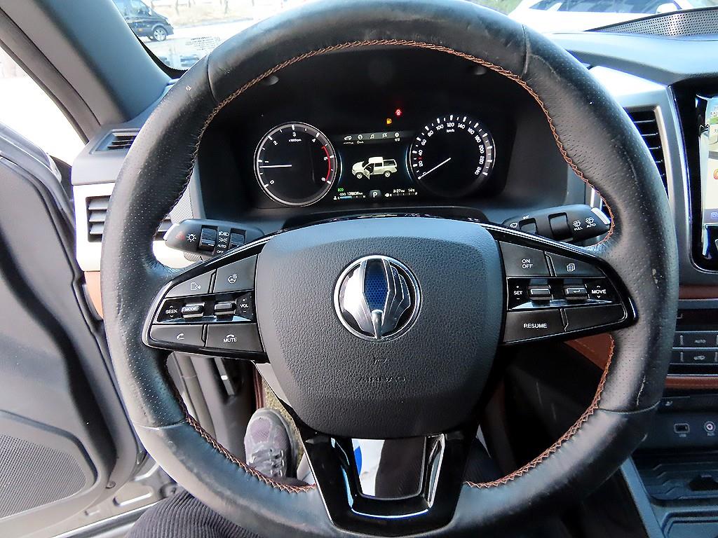 Ssangyong Rexton - Vista 8