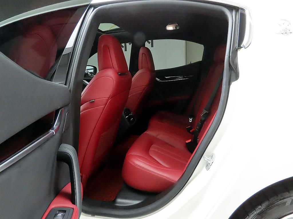 Maserati Ghibli 2018 - Importación desde Corea - HF Imports Iquique - Foto 14