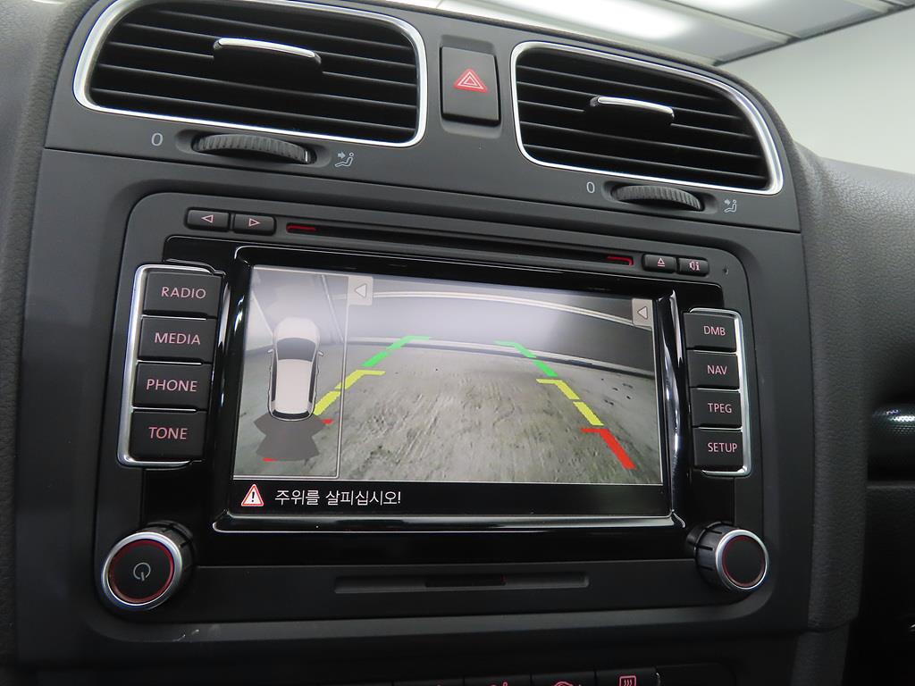 Volkswagen Golf - Vista 12