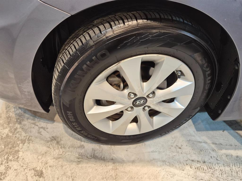 HYUNDAI Accent 2017 Gris - Importación desde Corea - HF Imports Iquique - Foto 19