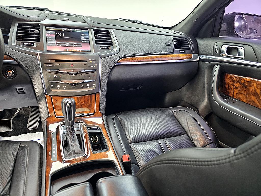 Lincoln MKS - Vista 10