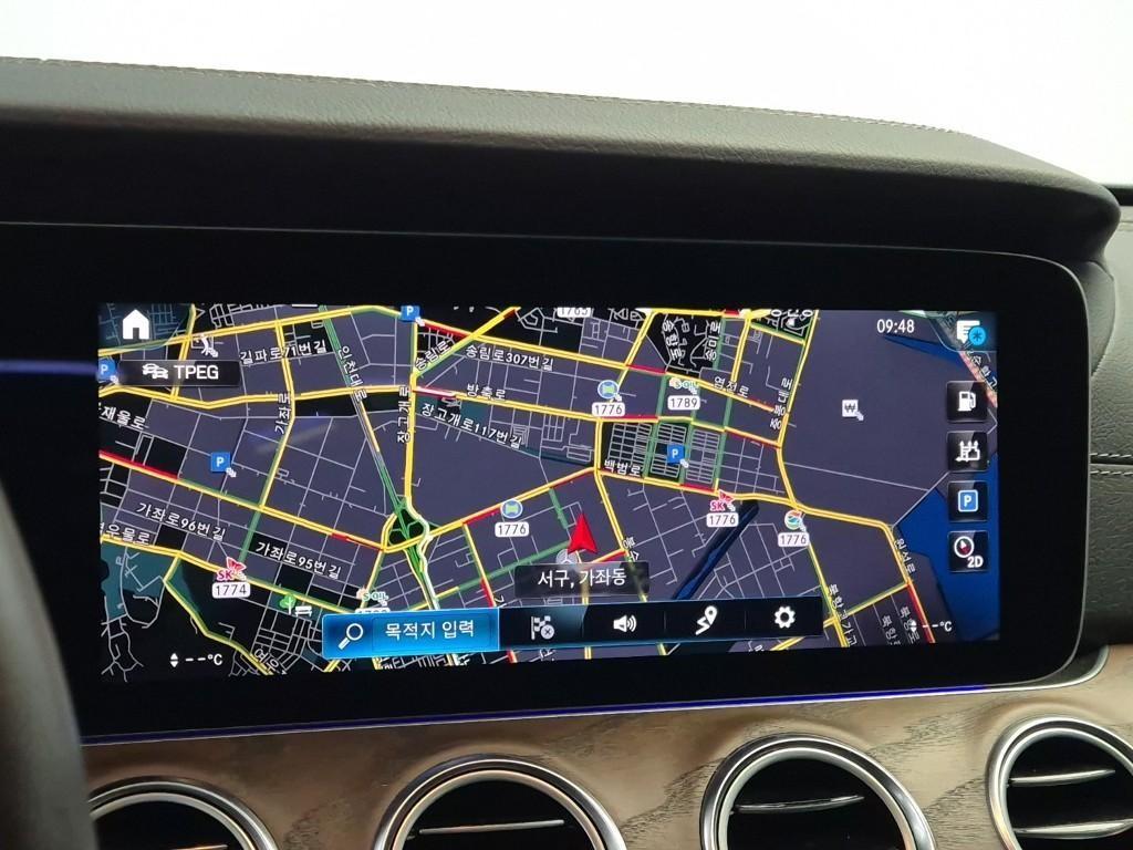 Mercedes Benz E class 2022 Blanco - Importación desde Corea - HF Imports Iquique - Foto 14