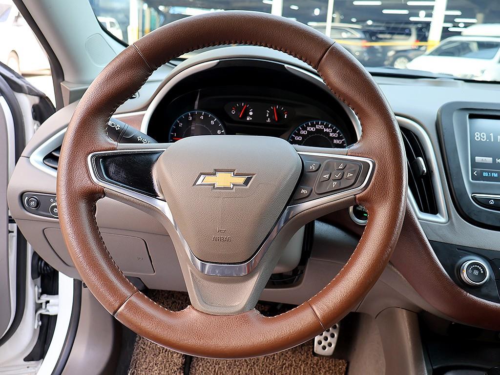 Chevrolet Malibu 2017 Blanco - Importación desde Corea - HF Imports Iquique - Foto 8