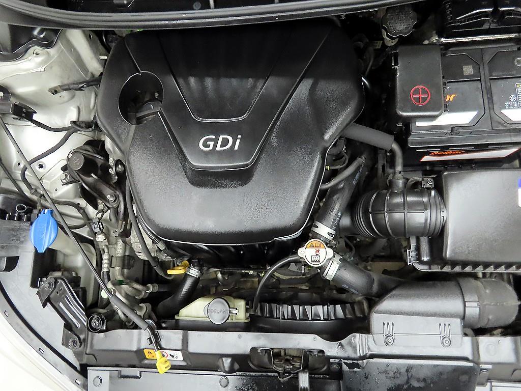 HYUNDAI Avante 2014 Gris - Importación desde Corea - HF Imports Iquique - Foto 20