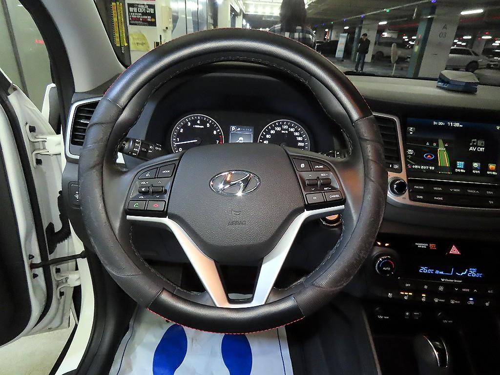 HYUNDAI Tucson - Vista 8