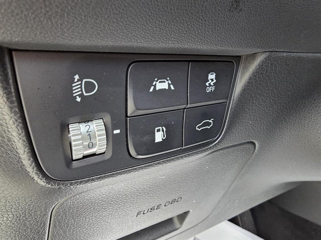 HYUNDAI Grandeur - Vista 7