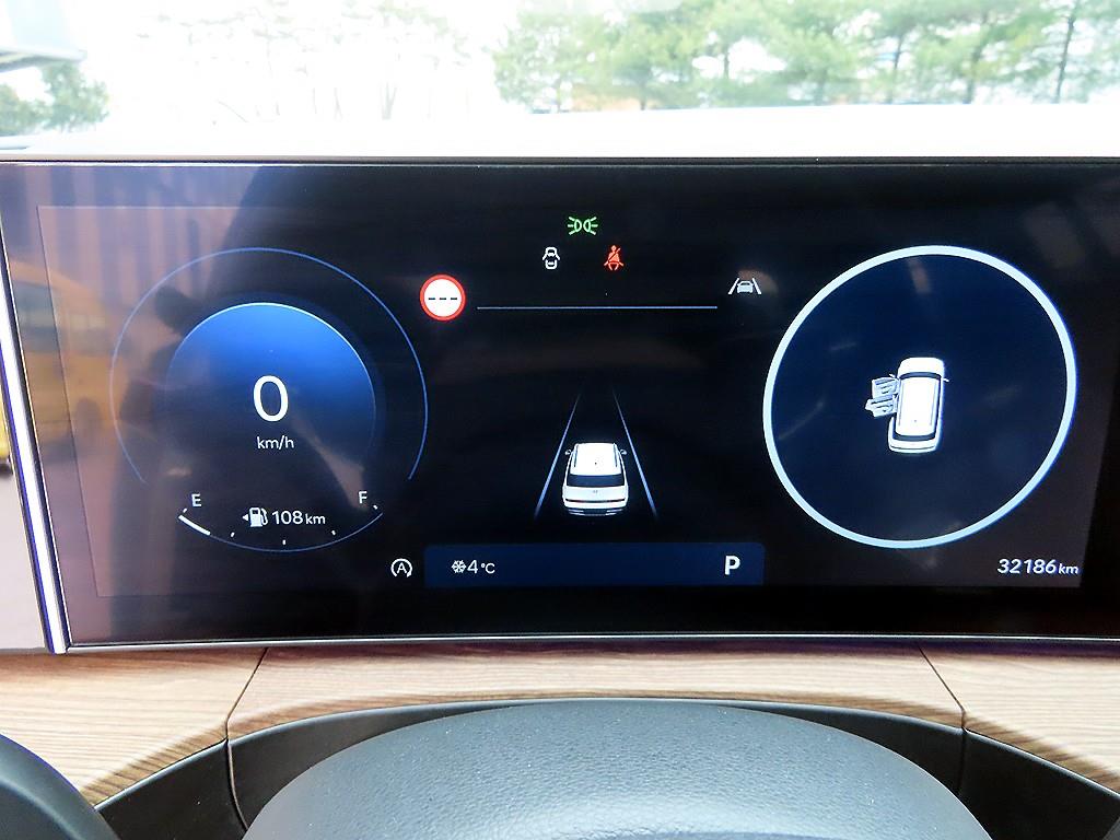 HYUNDAI Santa Fe - Vista 9