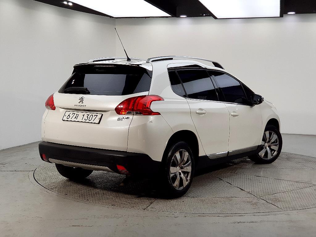 Peugeot 2008 - Vista 4