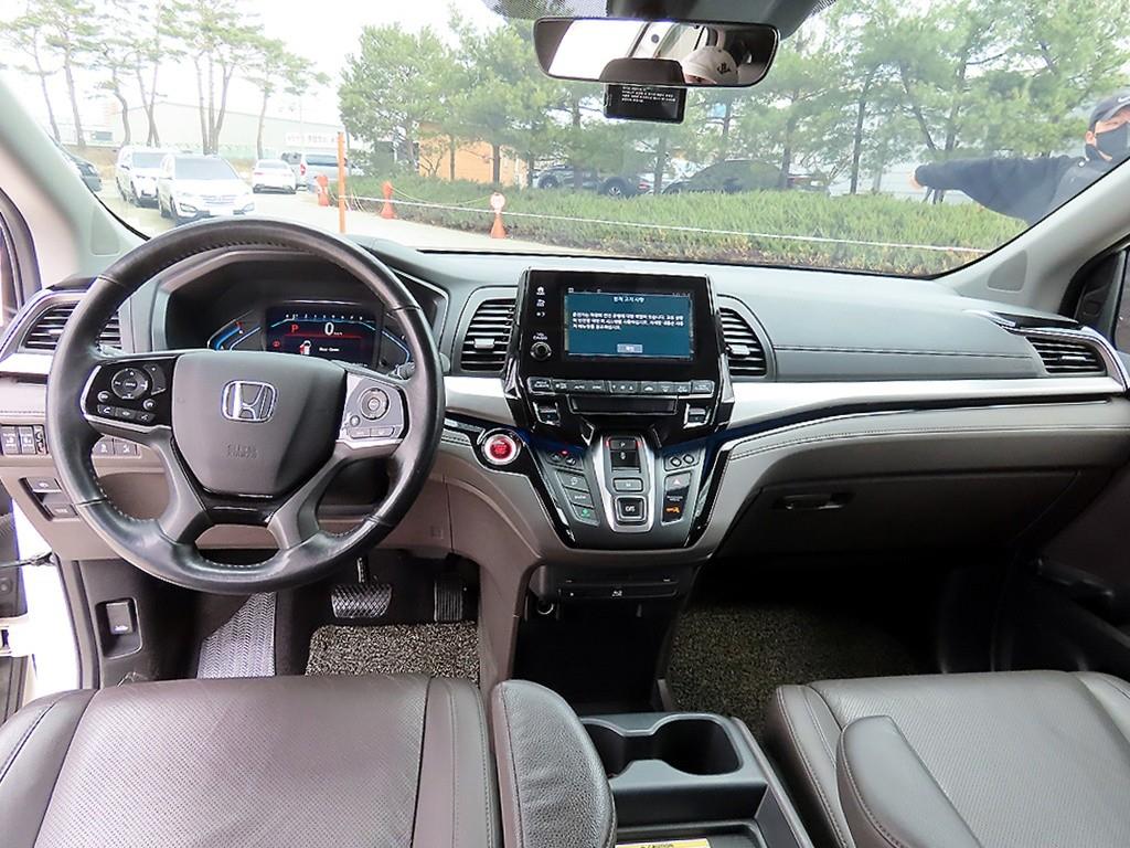 Honda Odyssey - Vista 8