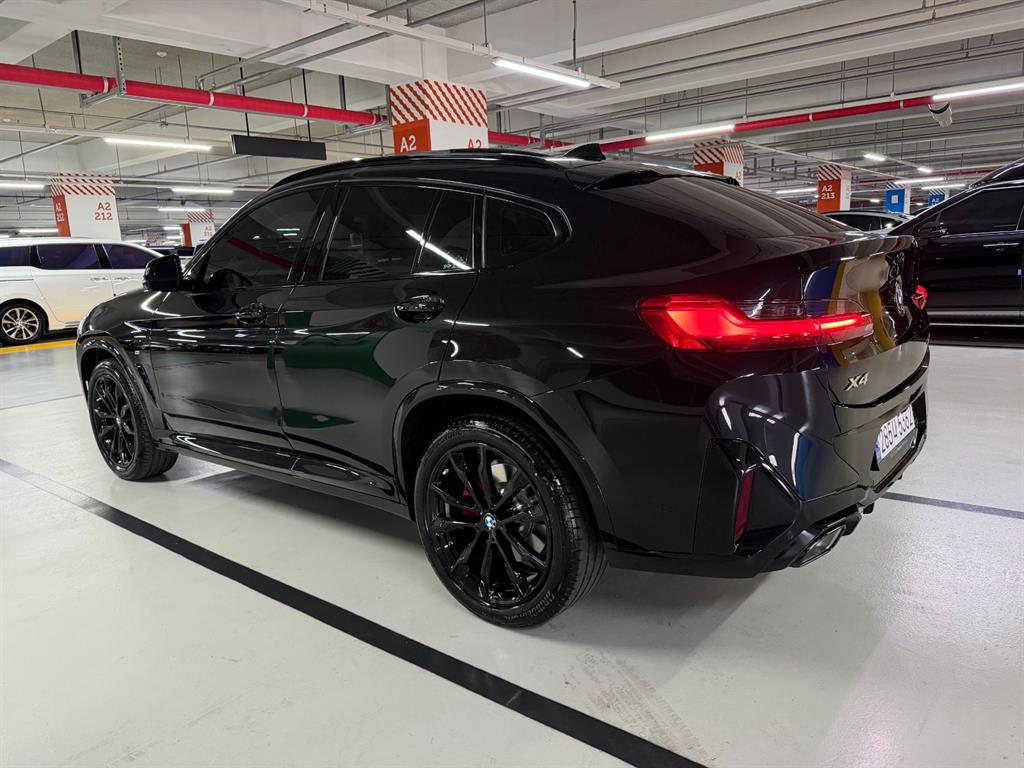 BMW X4 - Vista 5