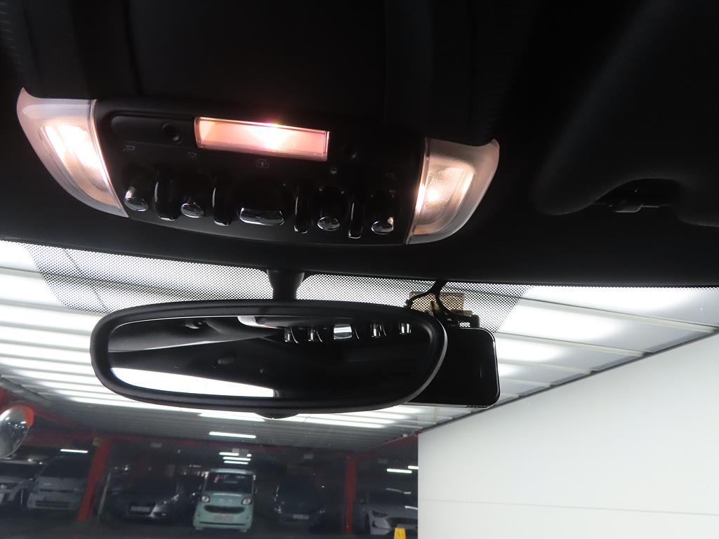 Mini Cooper - Vista 11