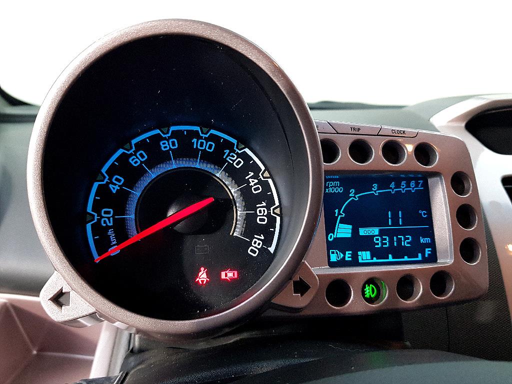 Chevrolet Spark - Vista 7