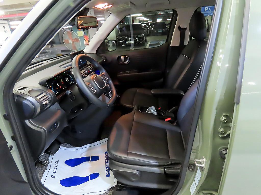 HYUNDAI Casper - Vista 6