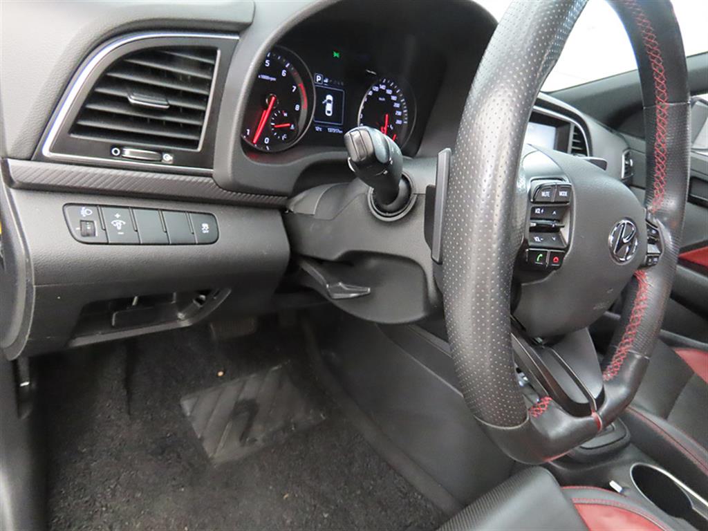 HYUNDAI Avante 2017 Negro - Importación desde Corea - HF Imports Iquique - Foto 15