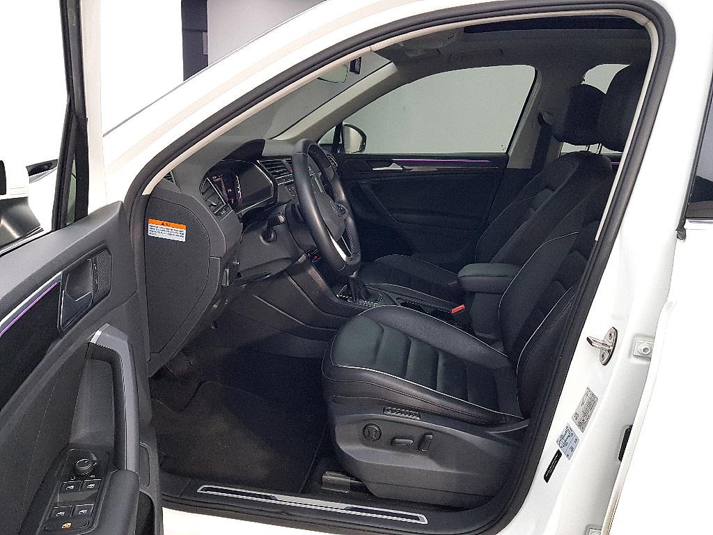 Volkswagen Tiguan - Vista 8