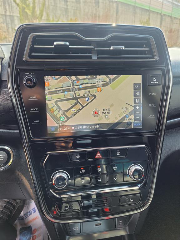 Ssangyong Tivoli - Vista 9