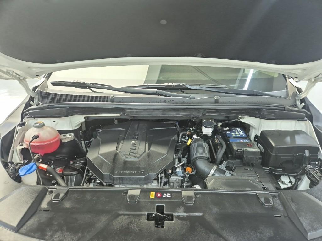 KIA Carnival - Vista 5