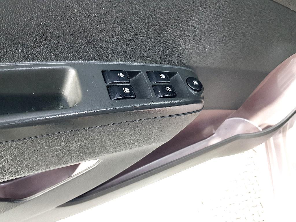 Chevrolet Spark - Vista 11