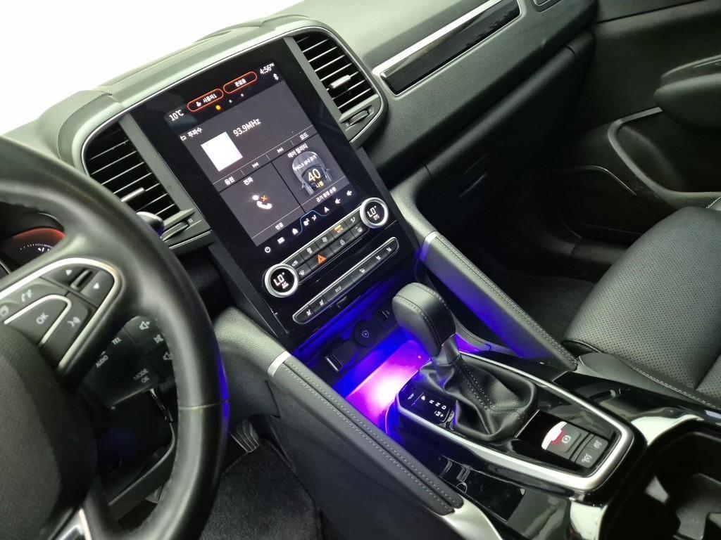 SAMSUNG QM6 - Vista 5