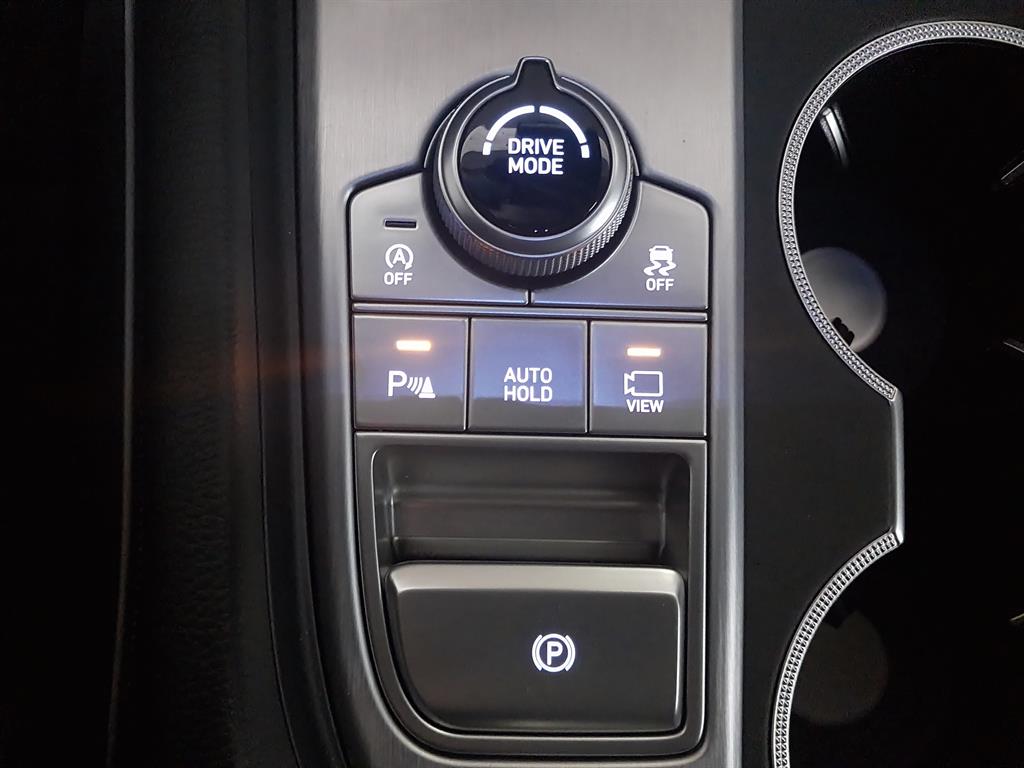 Genesis G70 - Vista 8