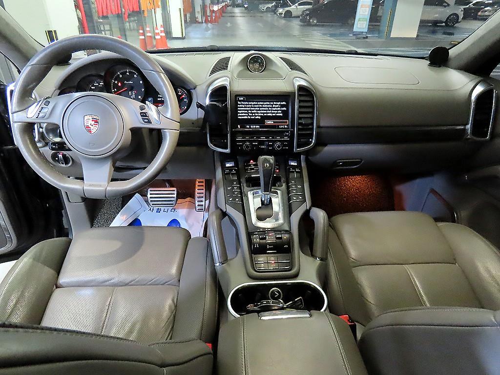 Porsche Cayenne - Vista 10