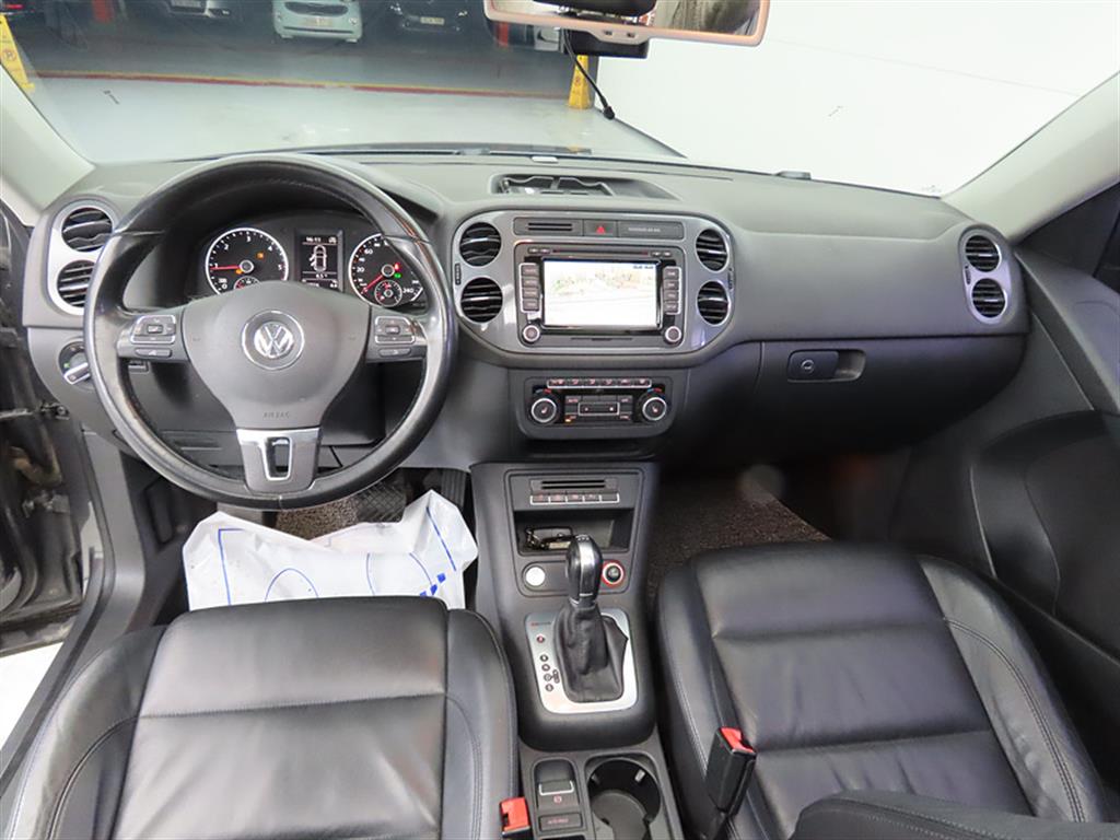 Volkswagen Tiguan - Vista 7