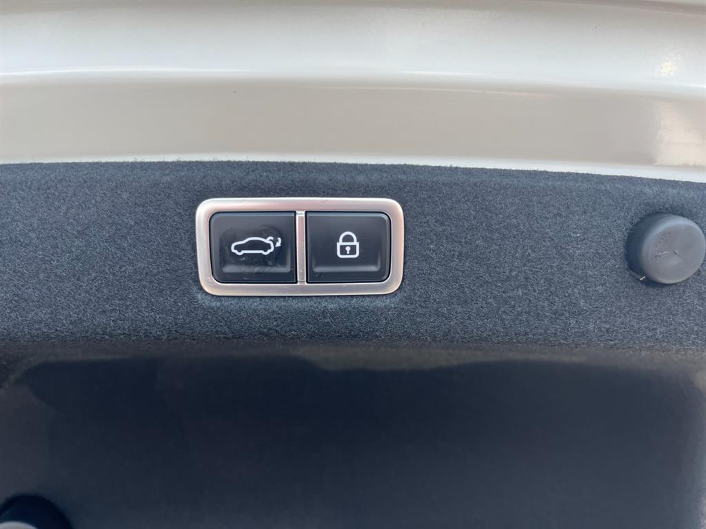 HYUNDAI Grandeur 2026 Blanco - Importación desde Corea - HF Imports Iquique - Foto 18