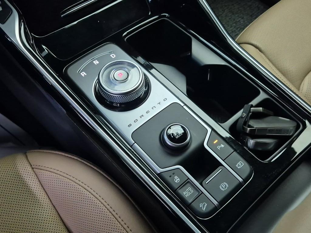 KIA Sorento - Vista 8