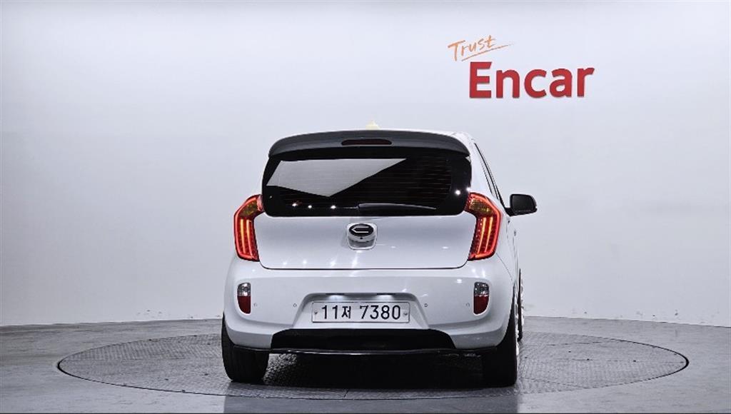 KIA Morning - Vista 4