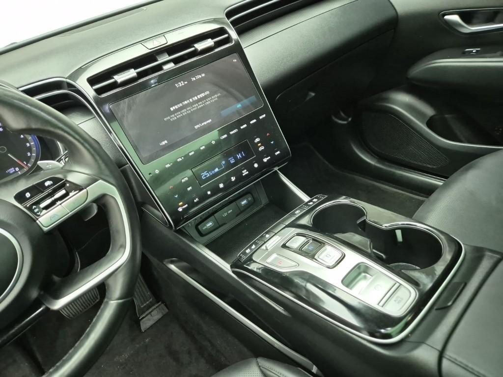 HYUNDAI Tucson - Vista 10