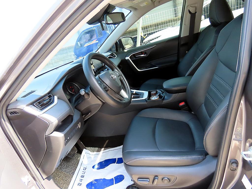 Toyota RAV4 - Vista 5