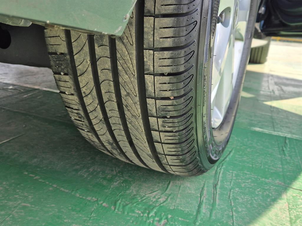 SAMSUNG SM5 2012 Gris - Importación desde Corea - HF Imports Iquique - Foto 19