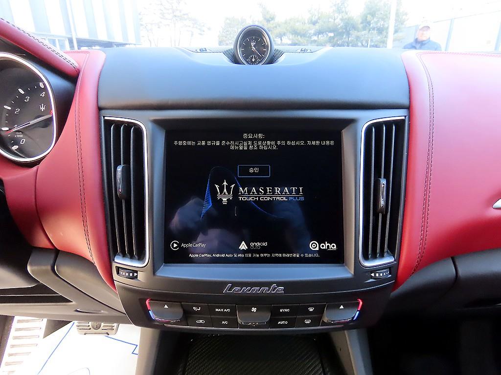 Maserati Levante - Vista 12