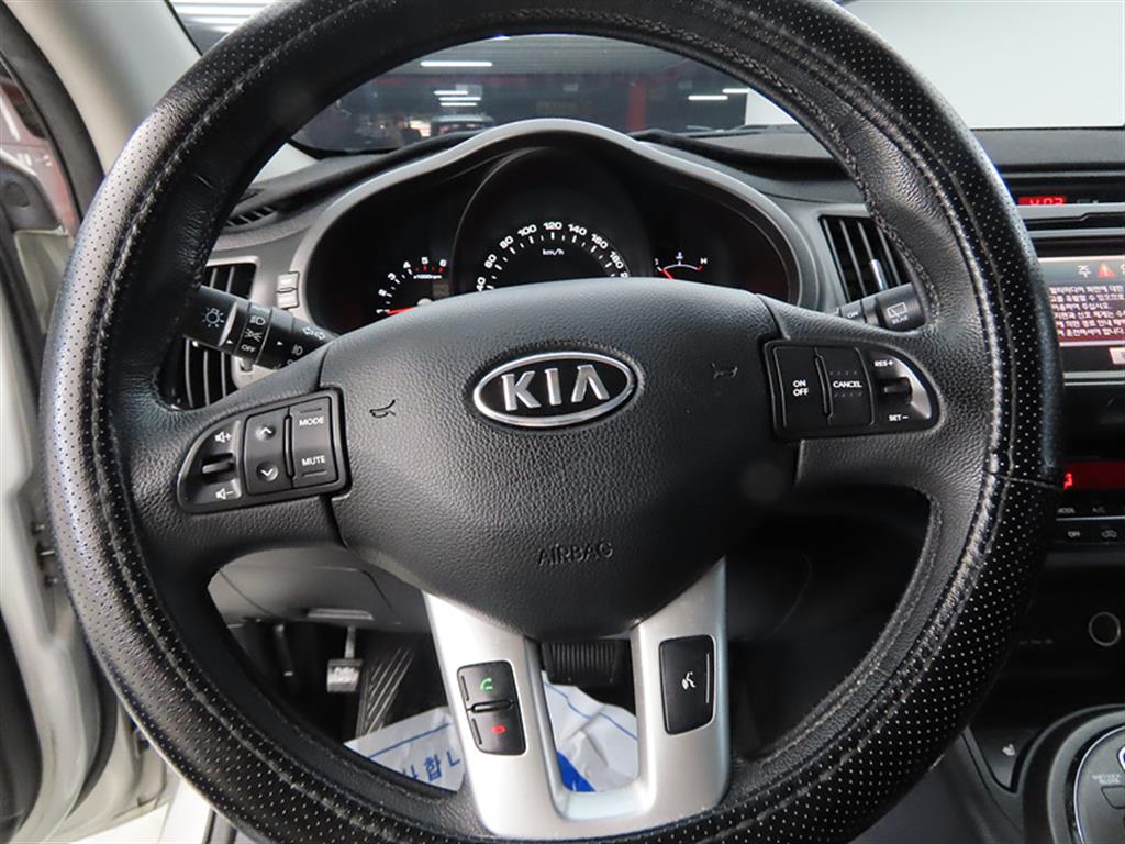 KIA Sportage - Vista 8