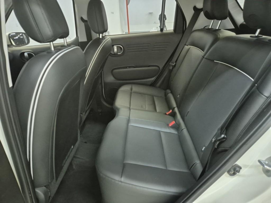 HYUNDAI Casper - Vista 12