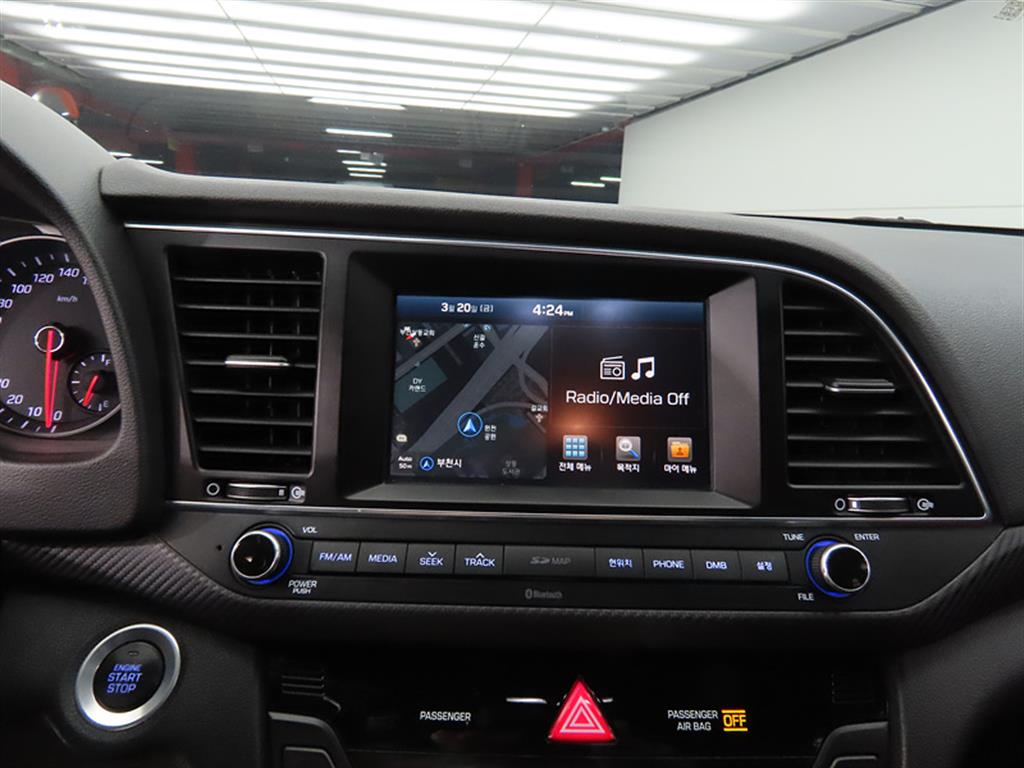 HYUNDAI Avante 2017 Negro - Importación desde Corea - HF Imports Iquique - Foto 17