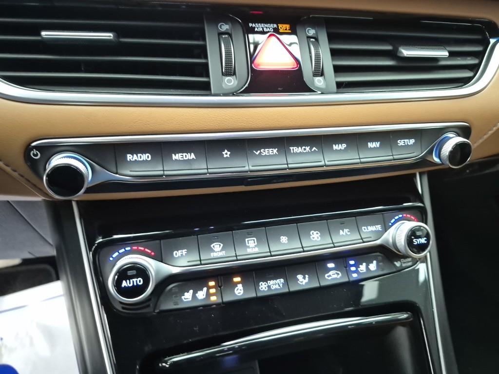 HYUNDAI Grandeur - Vista 10