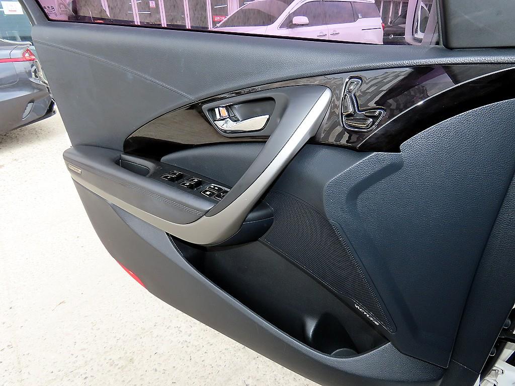 HYUNDAI Grandeur - Vista 11