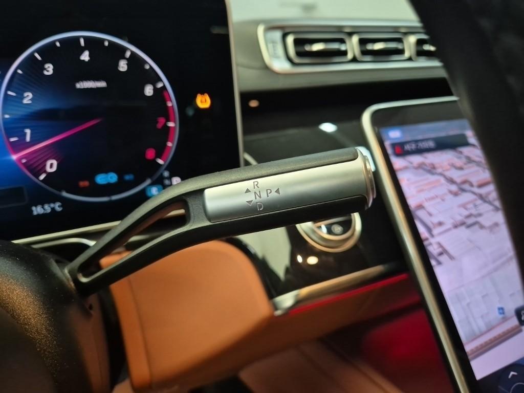 Mercedes Benz S Class - Vista 8