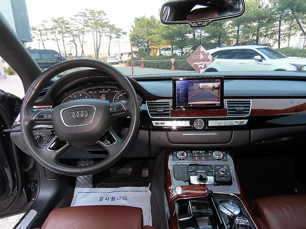 Audi A8 - Vista 7