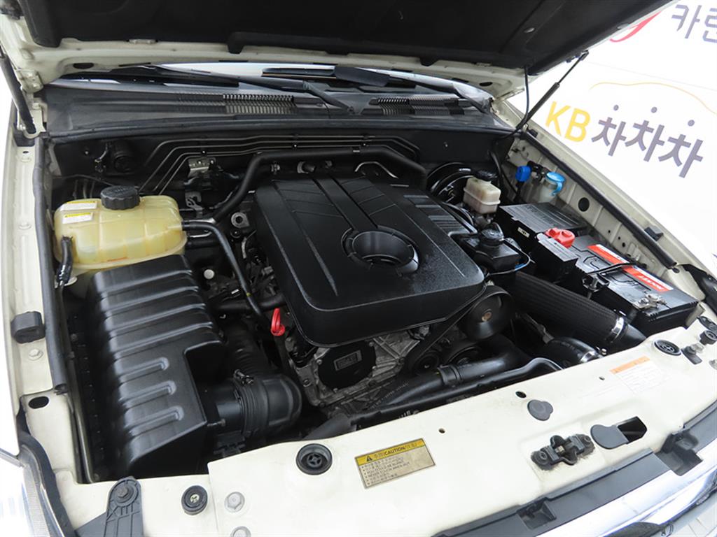 Ssangyong Rexton 2013 Blanco - Importación desde Corea - HF Imports Iquique - Foto 19