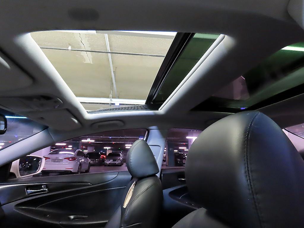 HYUNDAI Sonata 2013 Blanco - Importación desde Corea - HF Imports Iquique - Foto 17