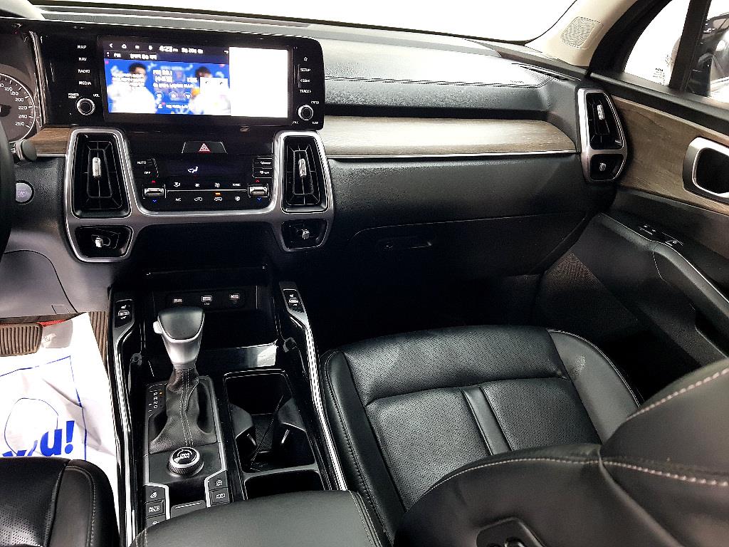 KIA Sorento - Vista 10