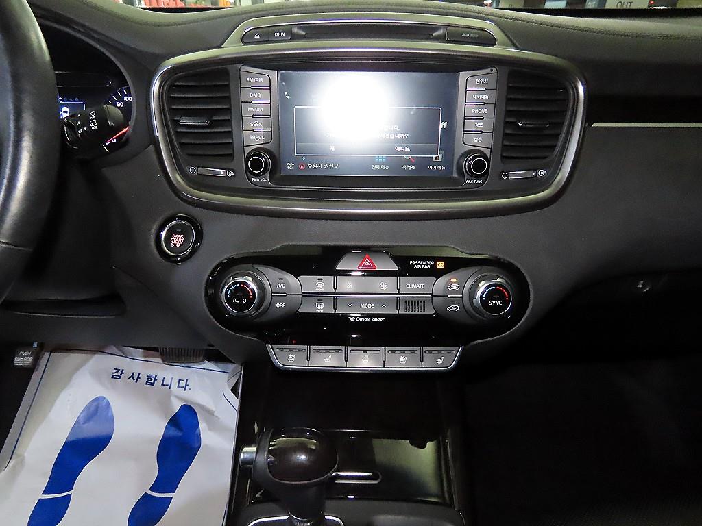 KIA Sorento - Vista 11