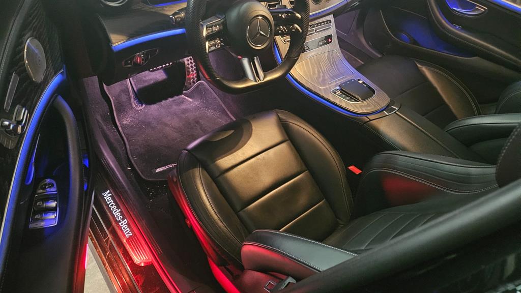 Mercedes Benz E class - Vista 11